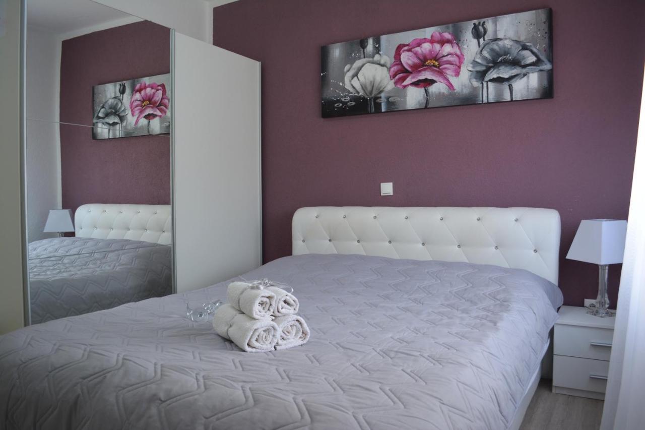 Apartments Curic Трогир Экстерьер фото